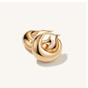 Mejuri Sculptural Hoops Yellow Gold Vermeil